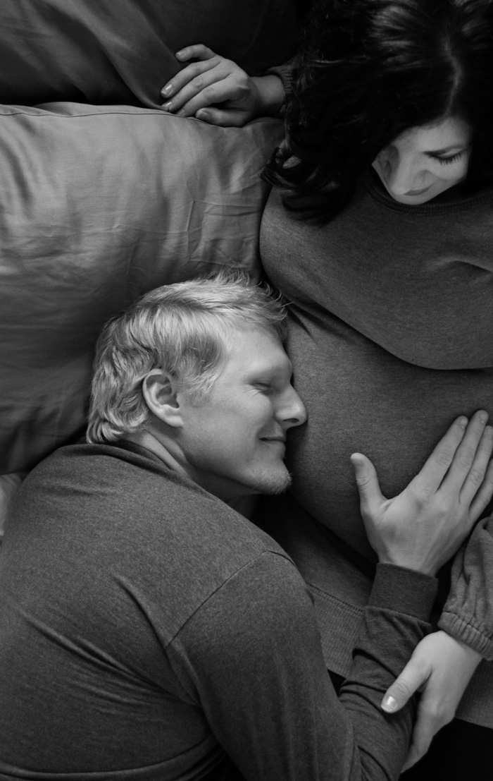 pregnancy photos pregnant couple unique black and white artistic cute couple christmas winter tree light 